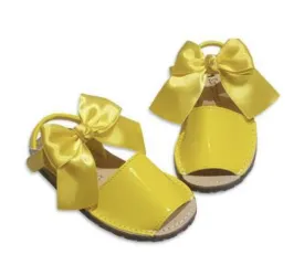 7501 Yellow Bow Avarcas Sandals - NO BOWS