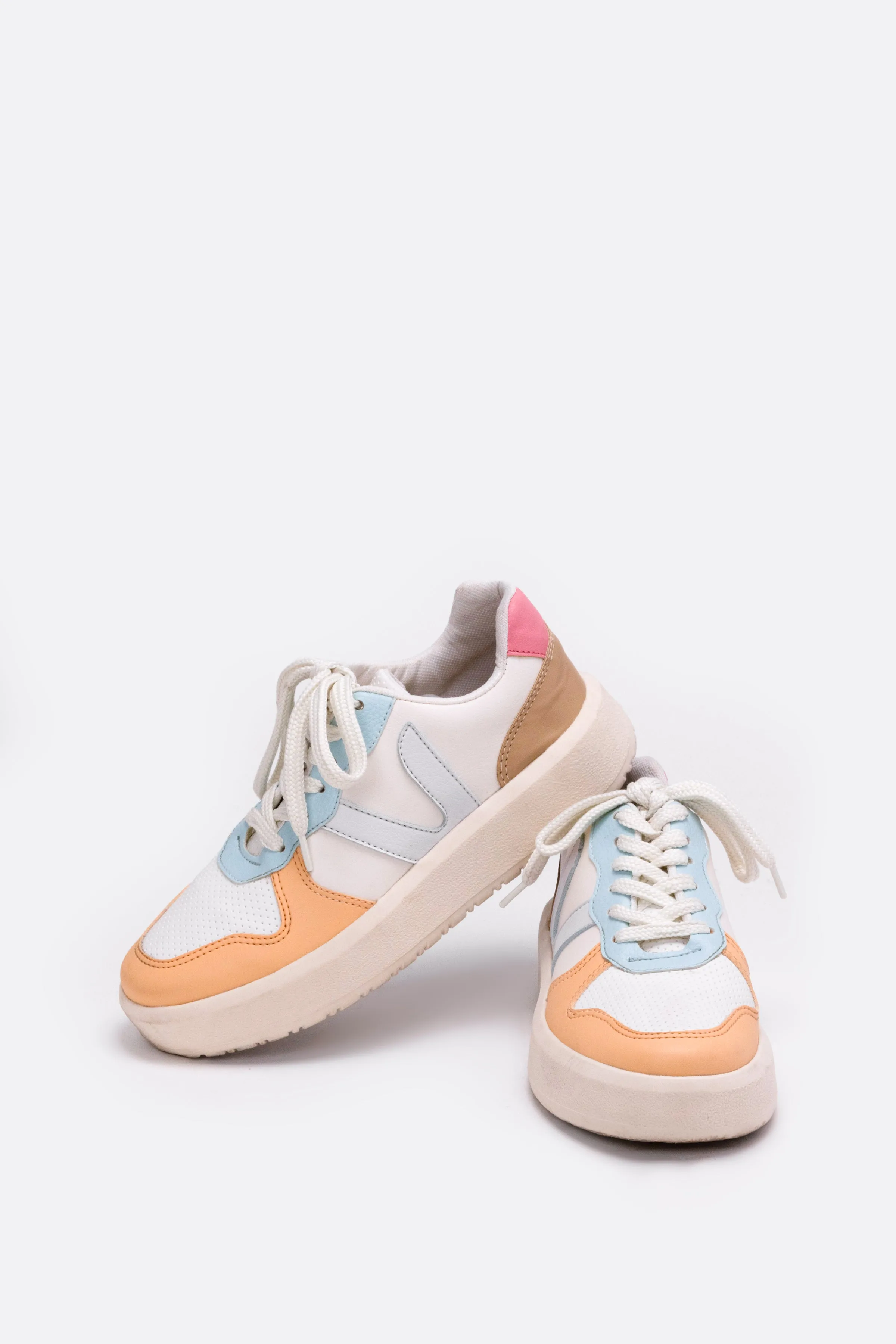 Meraki Ivy Sneaker