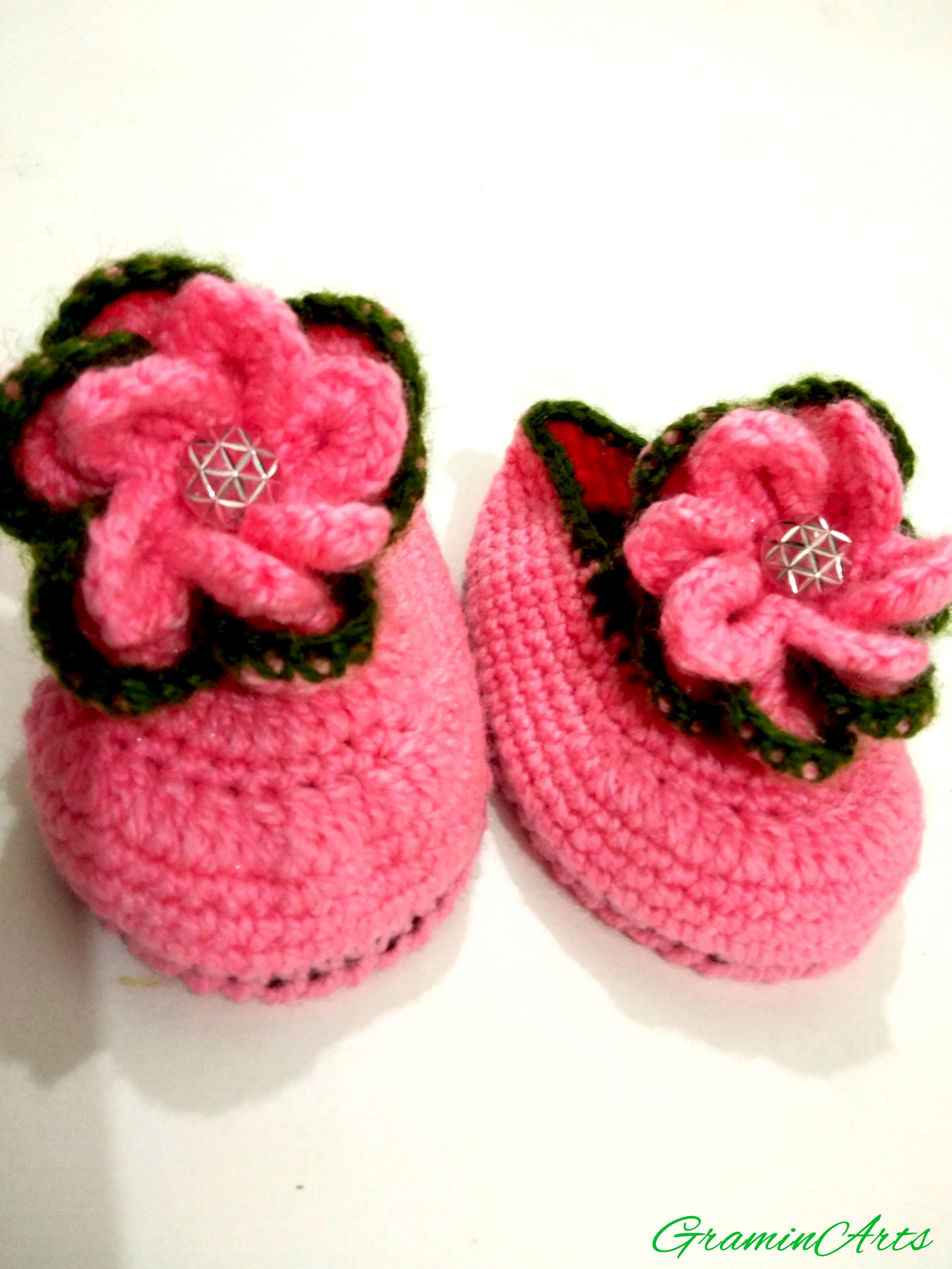 Pink Color Woolen With Beautiful Flower Handmade Baby Booties Size ( 0 - 6 M )